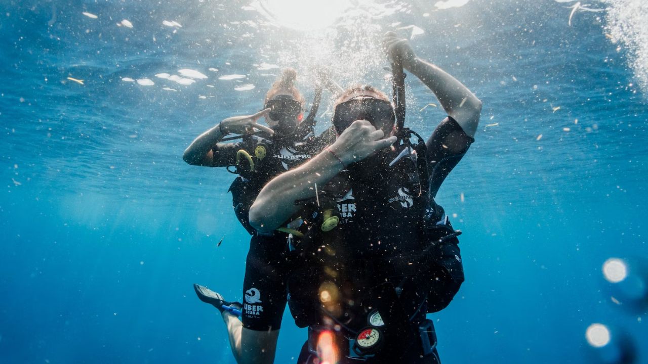 How expensive is scuba diving? Lessons, Gear & Other Costs